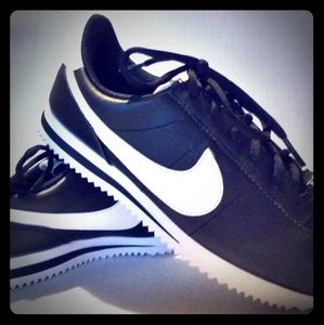 Nike  Cortez Leather